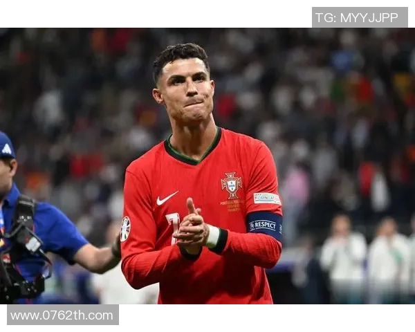 历代足球最帅球星排名盘点 这些球员不仅技艺非凡颜值爆表